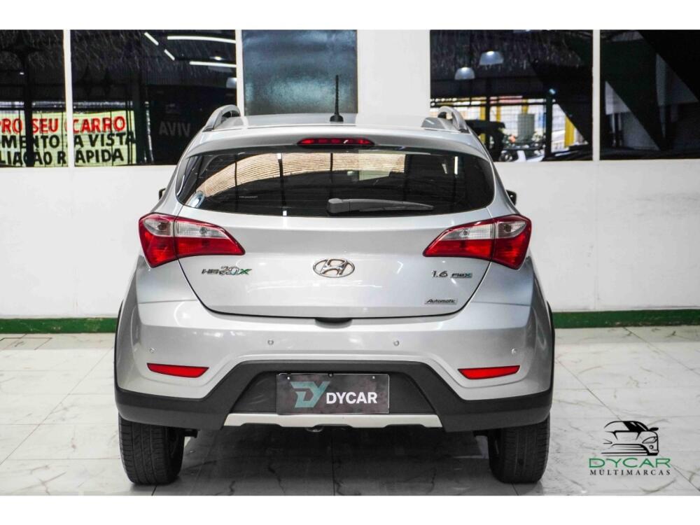 Hyundai HB20 X
