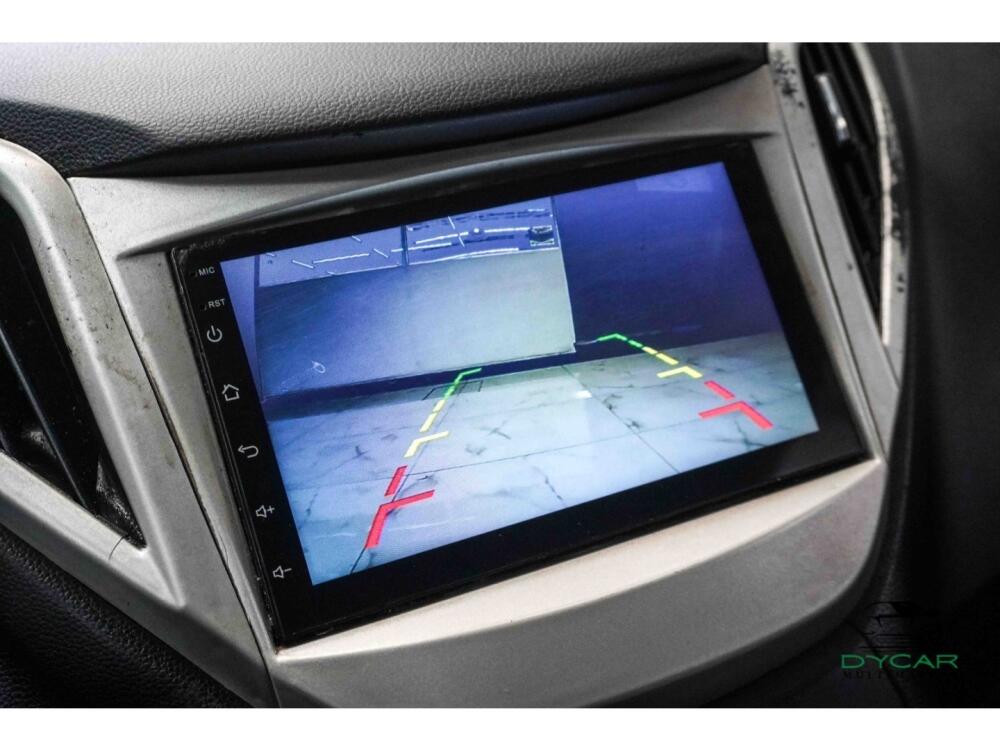 Hyundai HB20 X