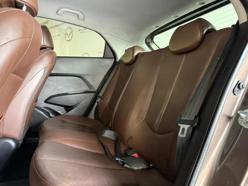 Hyundai HB20 X