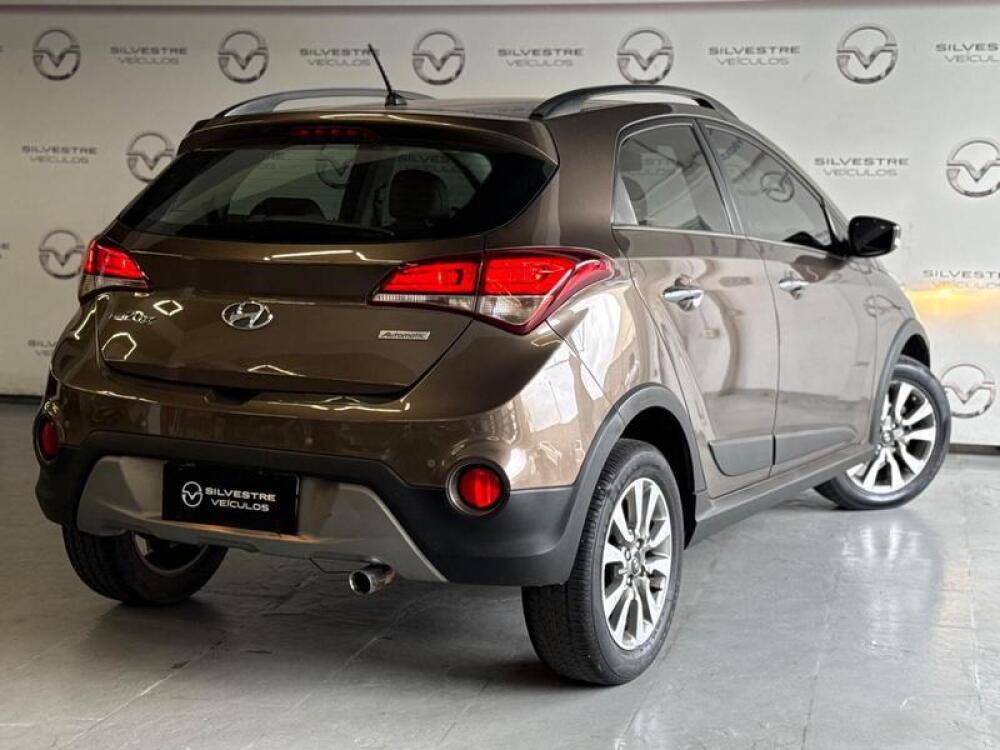 Hyundai HB20 X