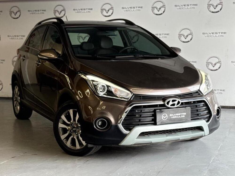 Hyundai HB20 X