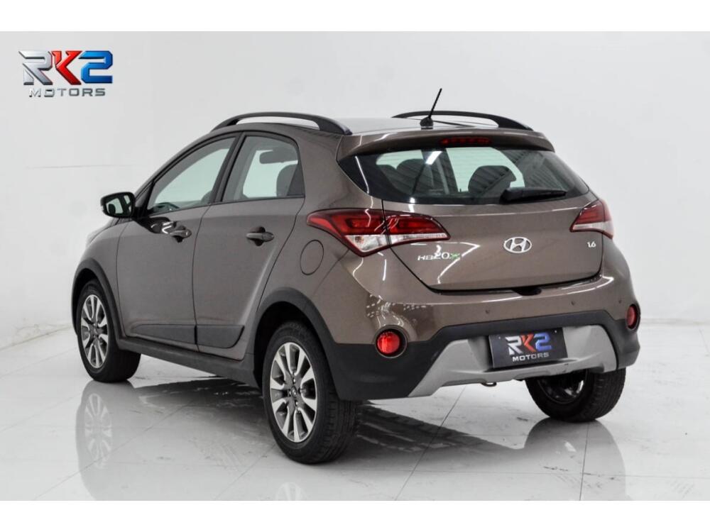 Hyundai HB20 X