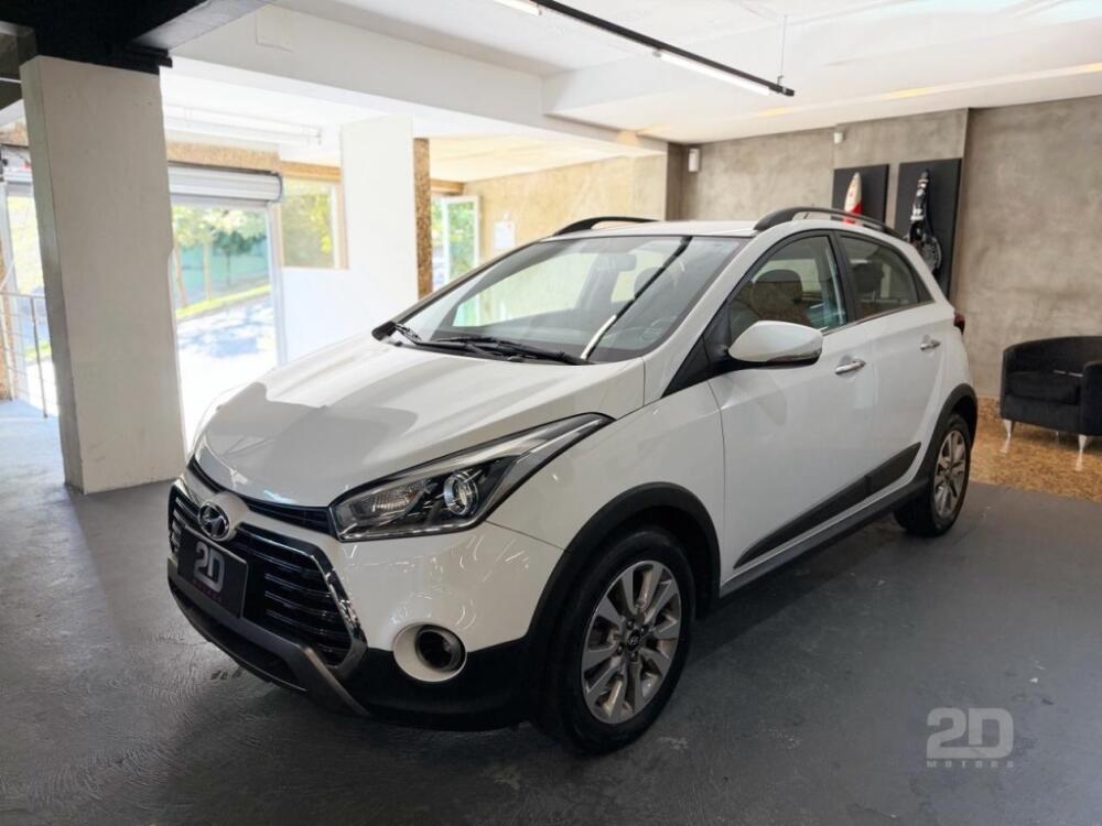 Hyundai HB20 X