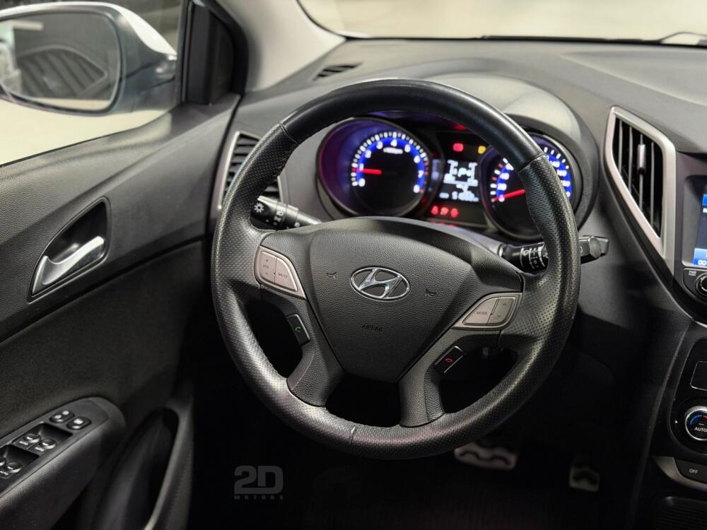Hyundai HB20 X