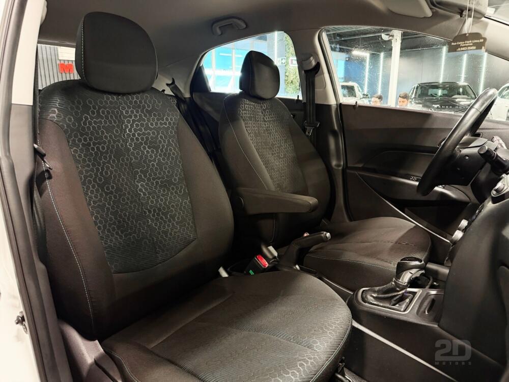Hyundai HB20 X