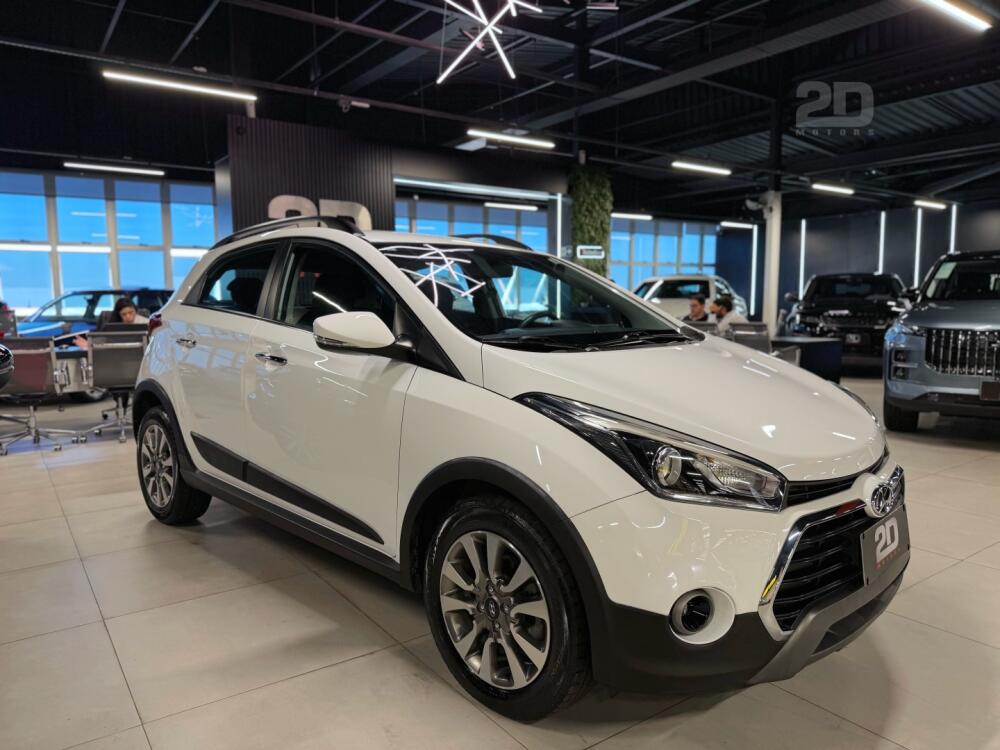 Hyundai HB20 X