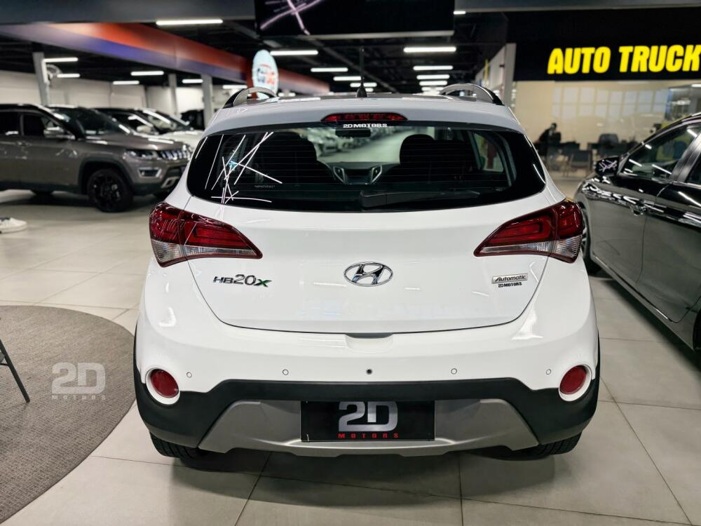 Hyundai HB20 X