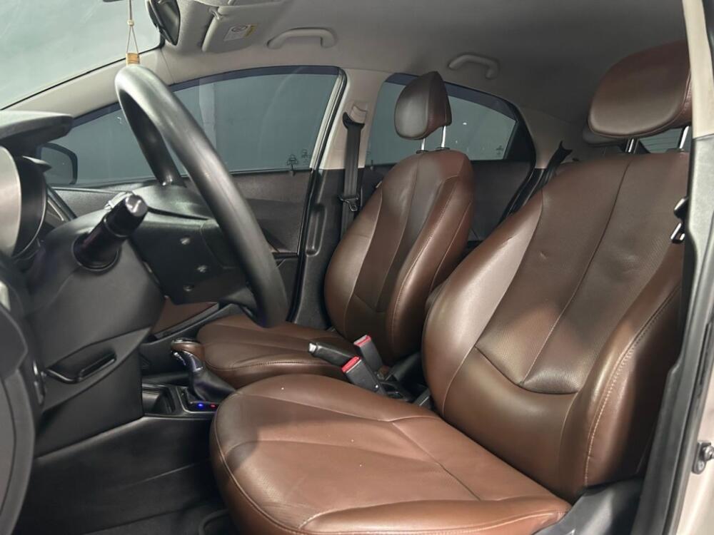 Hyundai HB20 X
