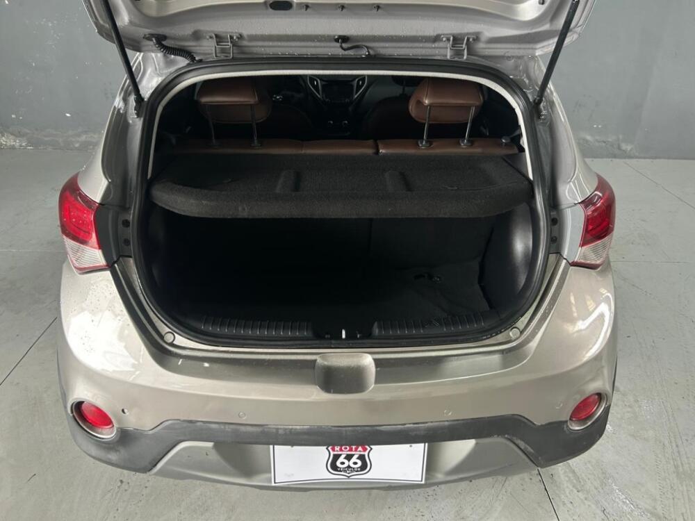 Hyundai HB20 X