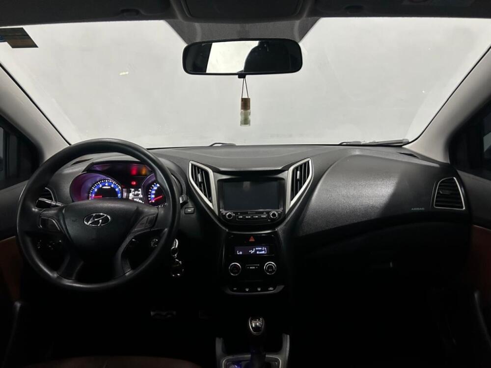 Hyundai HB20 X