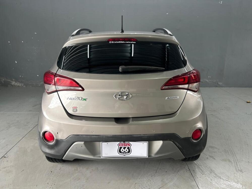 Hyundai HB20 X