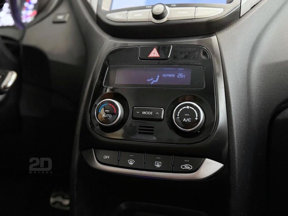 Hyundai HB20 X