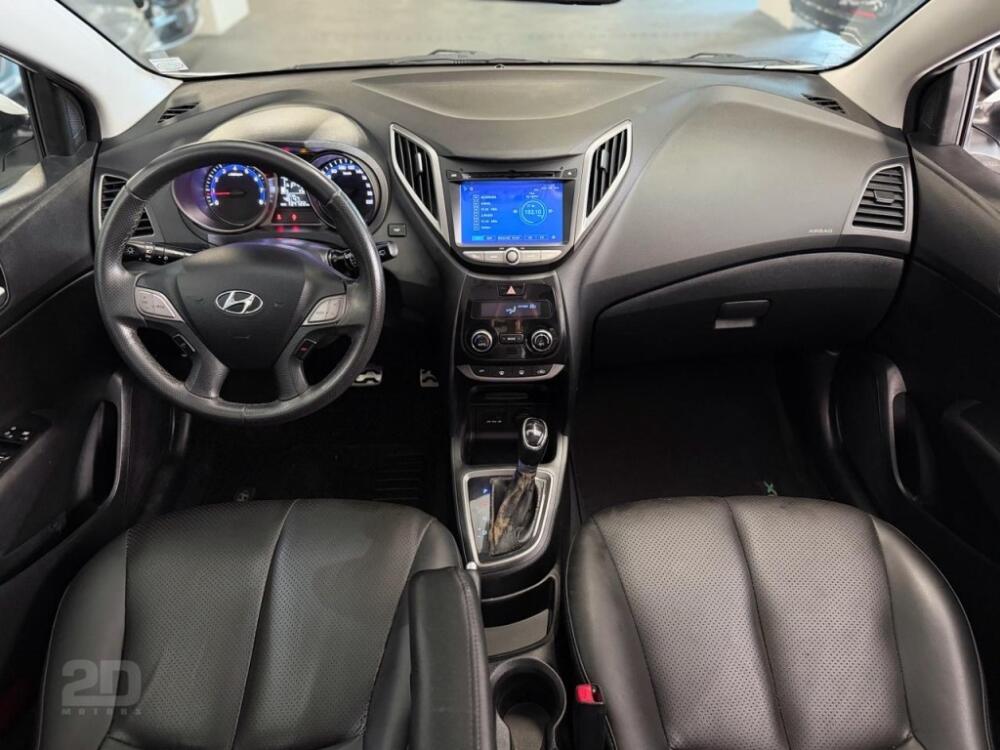 Hyundai HB20 X