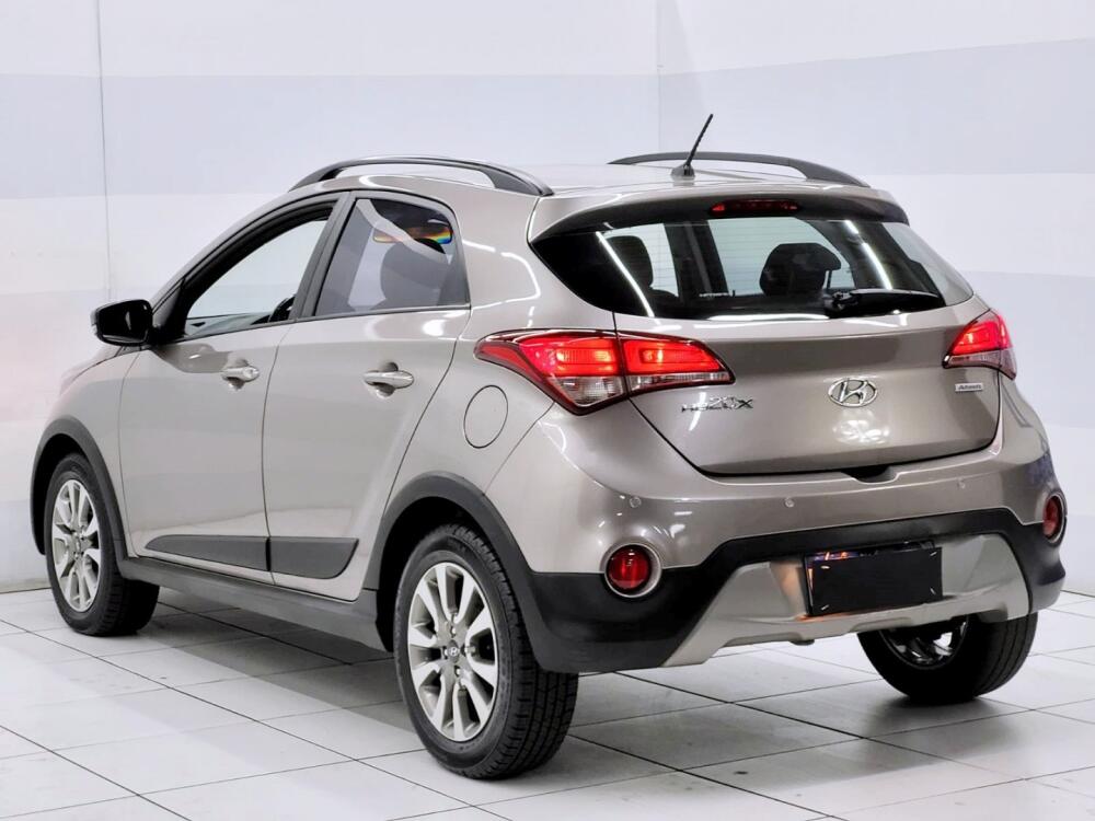 Hyundai HB20 X
