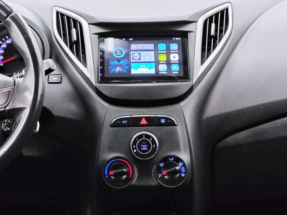 Hyundai HB20 X