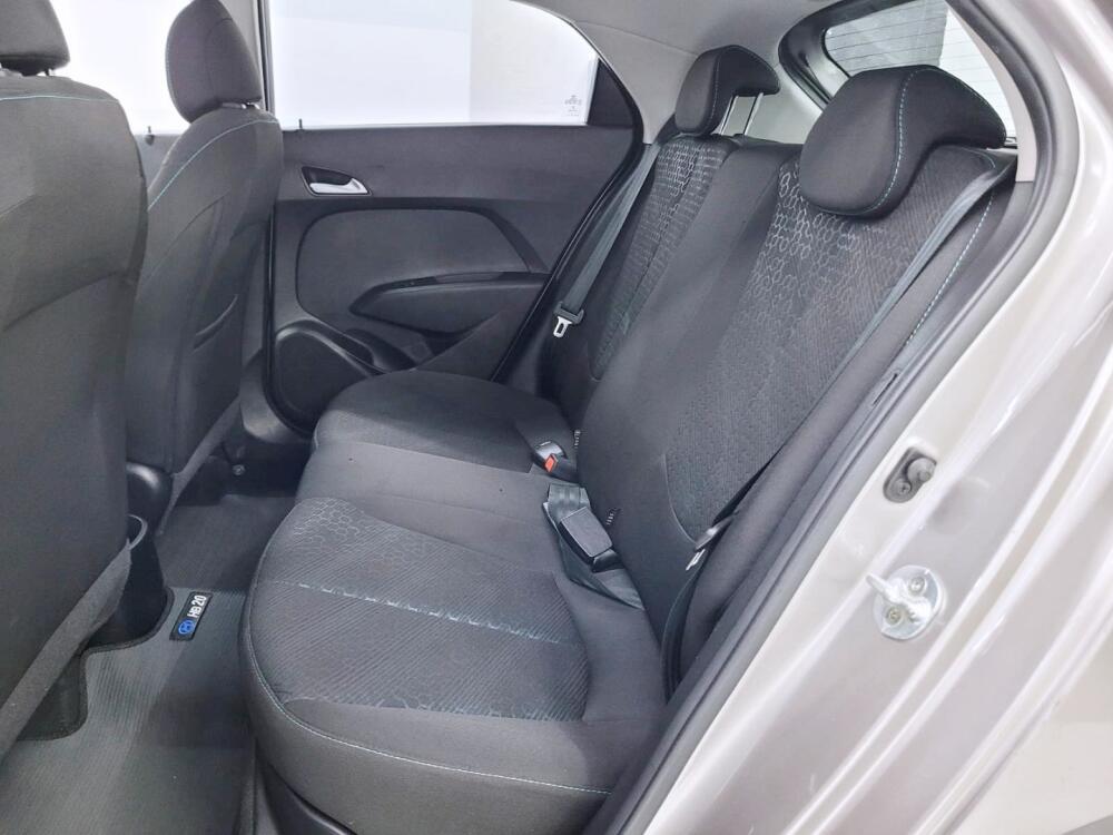 Hyundai HB20 X