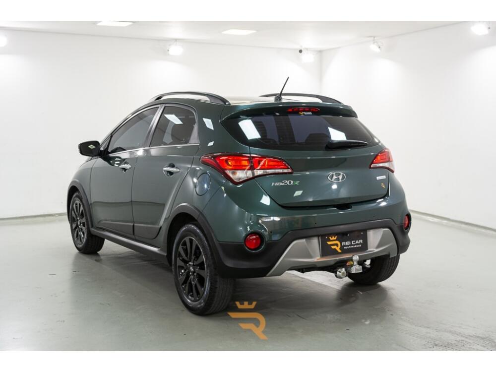 Hyundai HB20 X