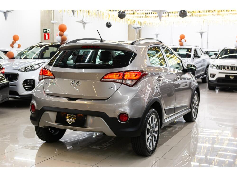 Hyundai HB20 X