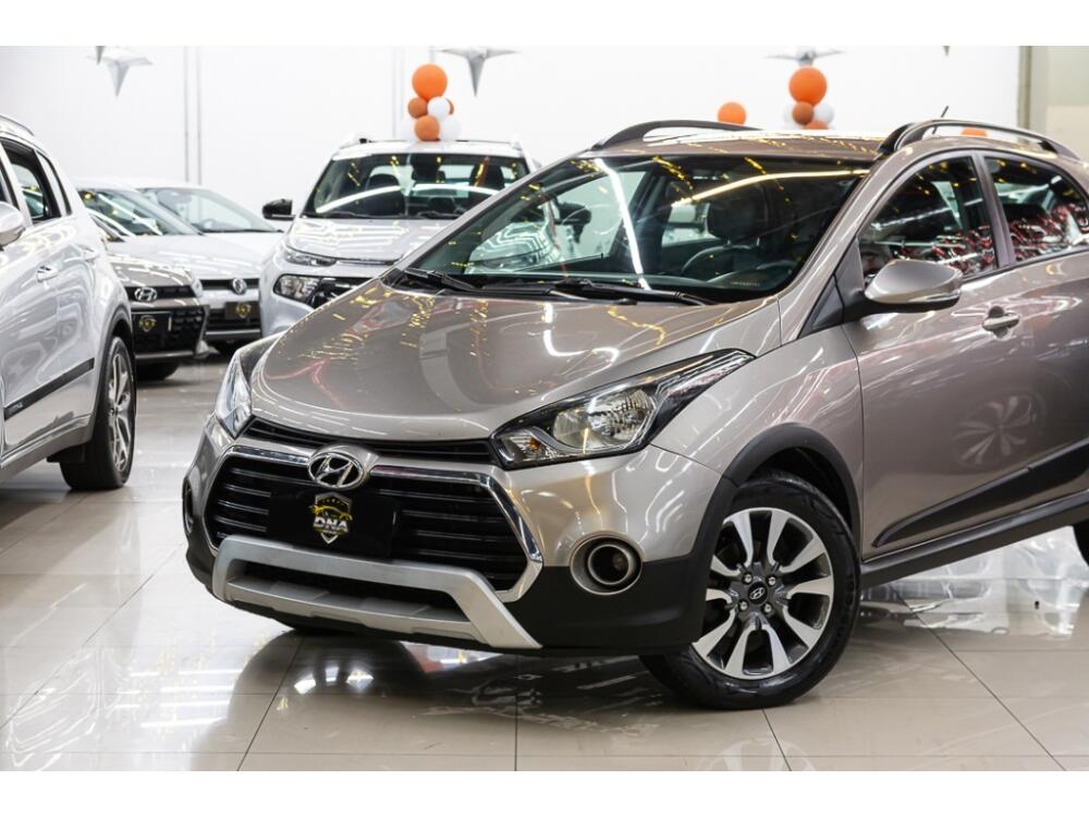 Hyundai HB20 X