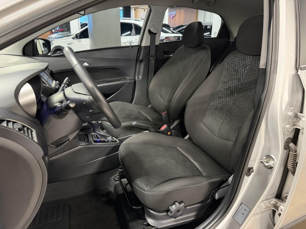 Hyundai HB20 X
