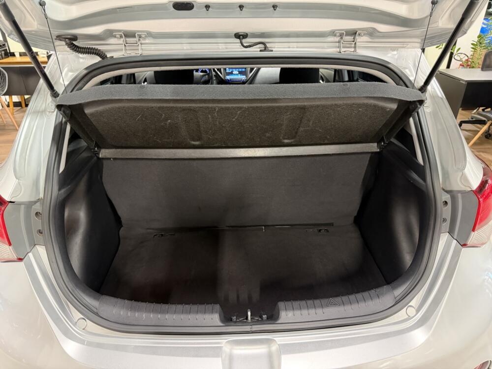 Hyundai HB20 X