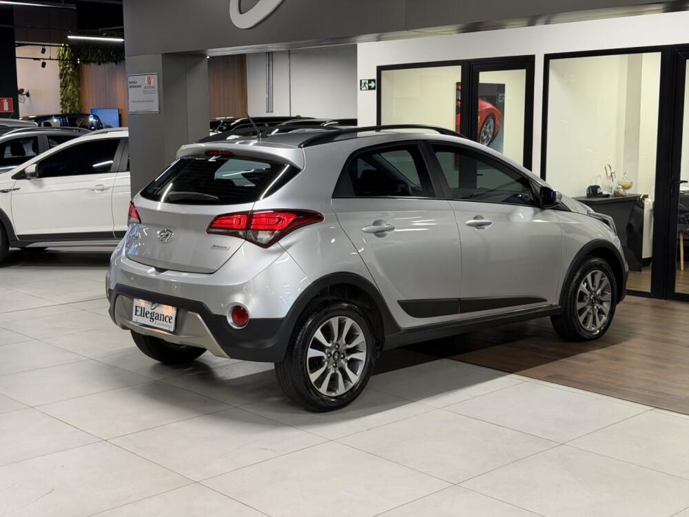 Hyundai HB20 X