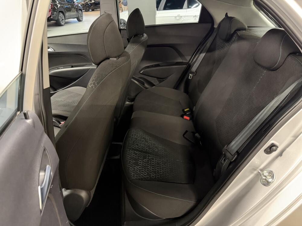 Hyundai HB20 X