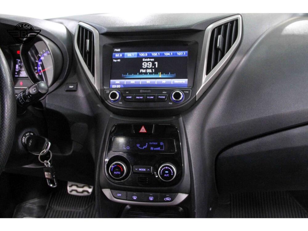 Hyundai HB20 X