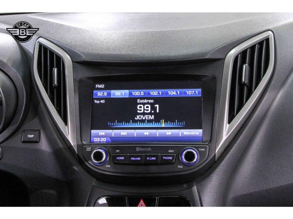Hyundai HB20 X