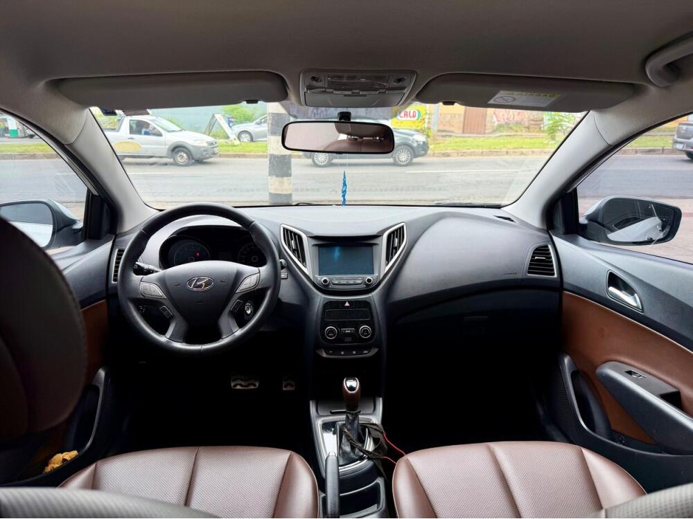 Hyundai HB20 X