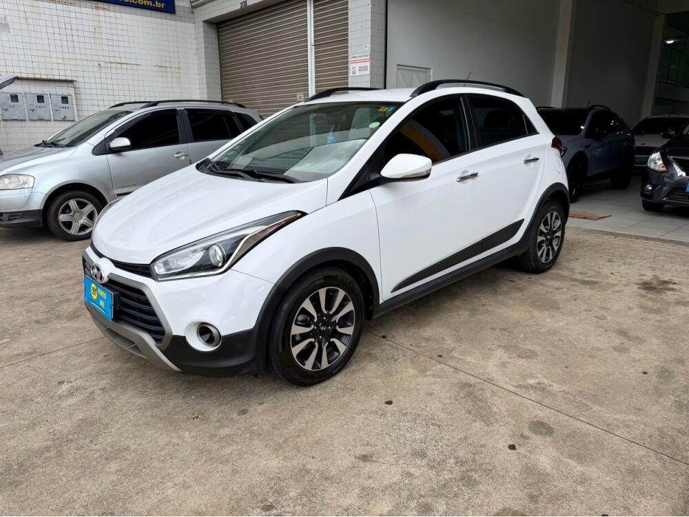 Hyundai HB20 X