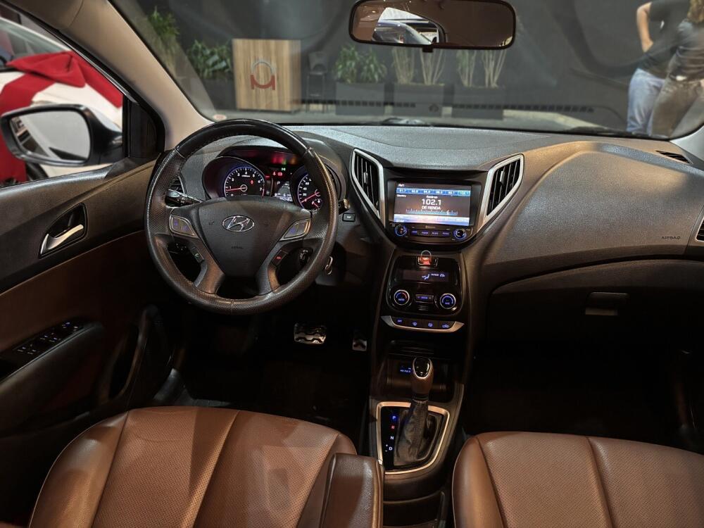 Hyundai HB20 X