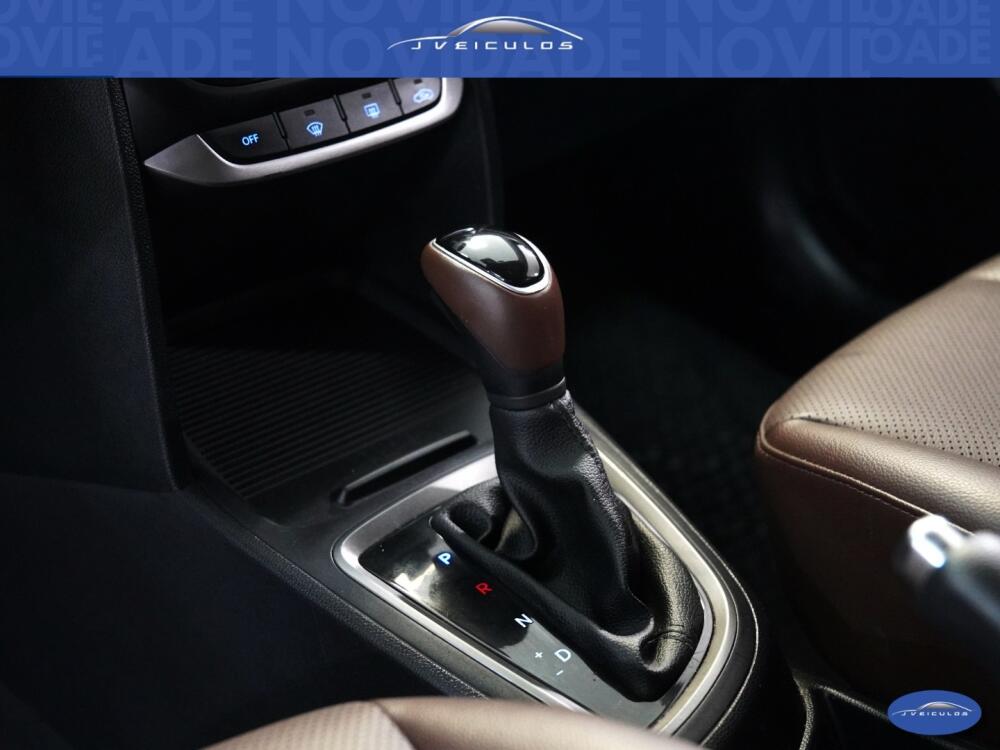 Hyundai HB20 X