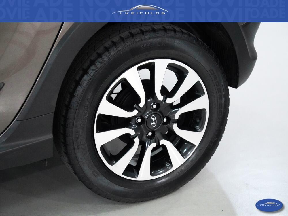 Hyundai HB20 X