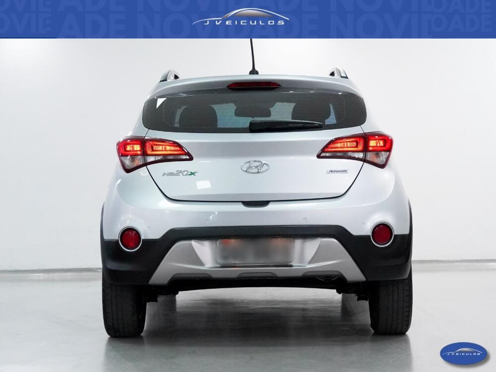 Hyundai HB20 X