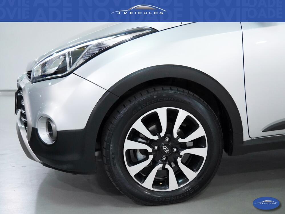 Hyundai HB20 X