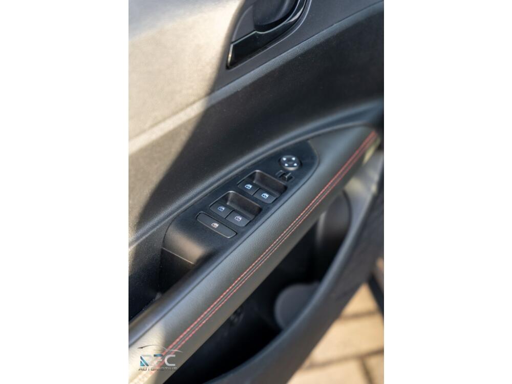 Hyundai HB20 X