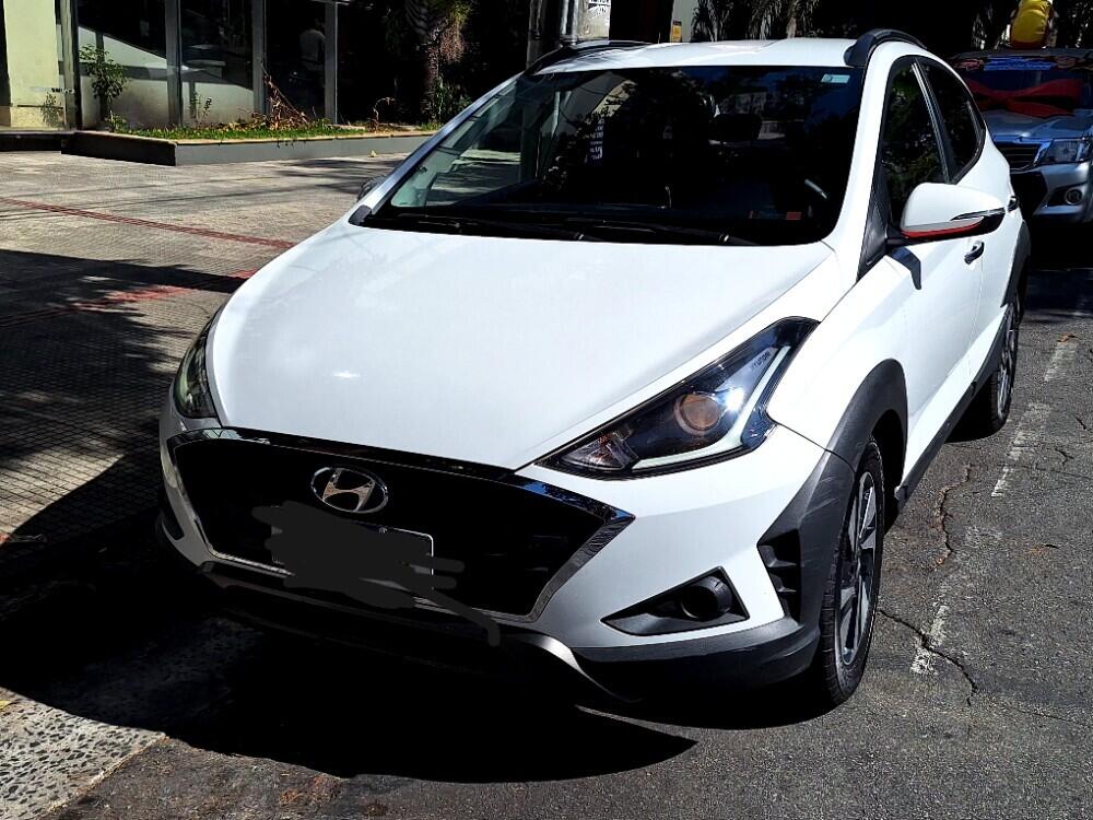 Hyundai HB20 X