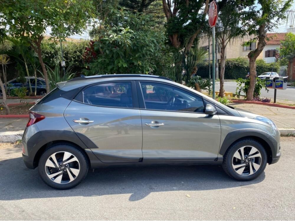 Hyundai HB20 X