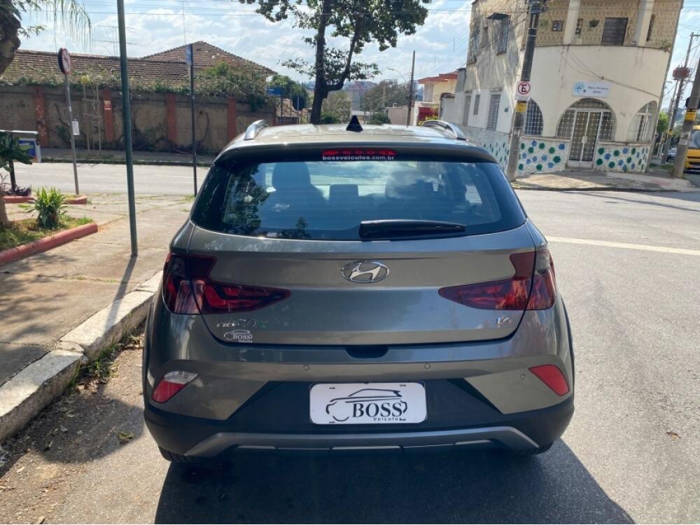 Hyundai HB20 X
