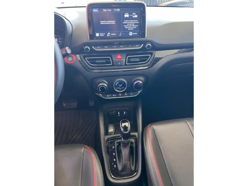 Hyundai HB20 X