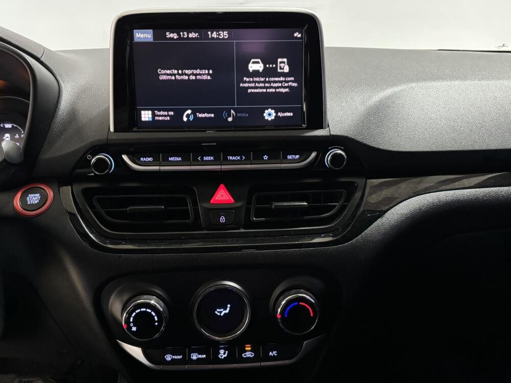 Hyundai HB20 X