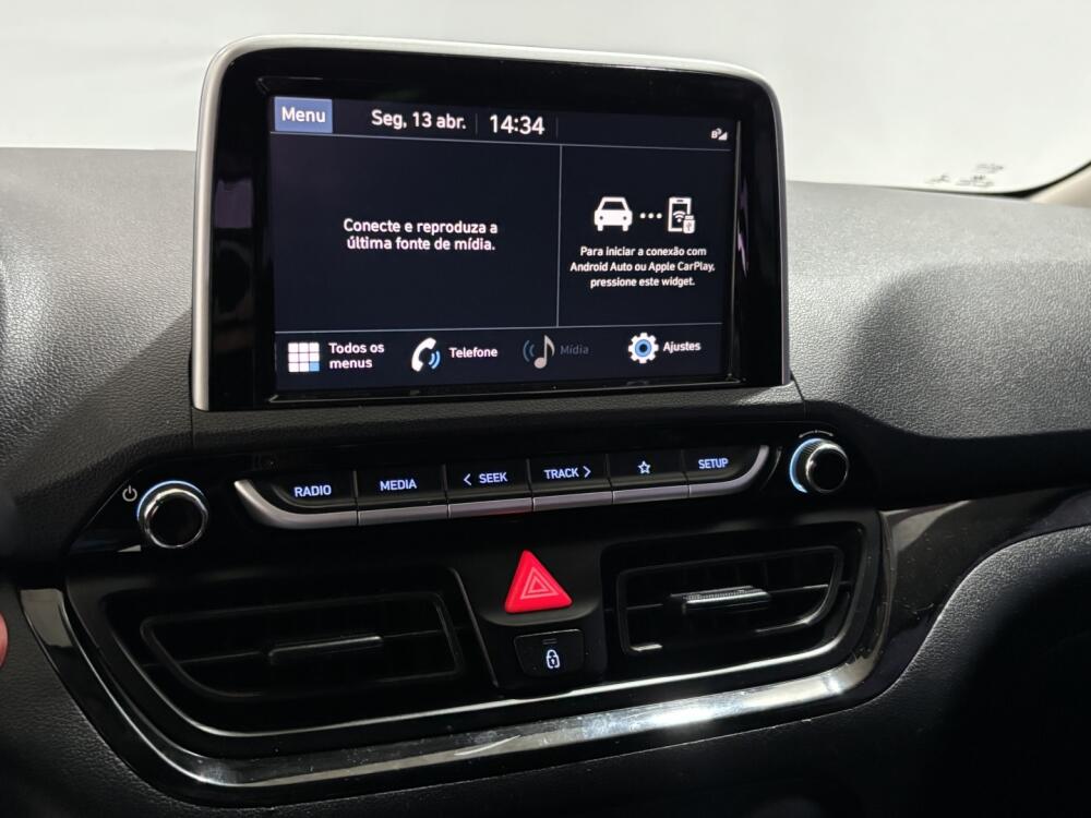 Hyundai HB20 X