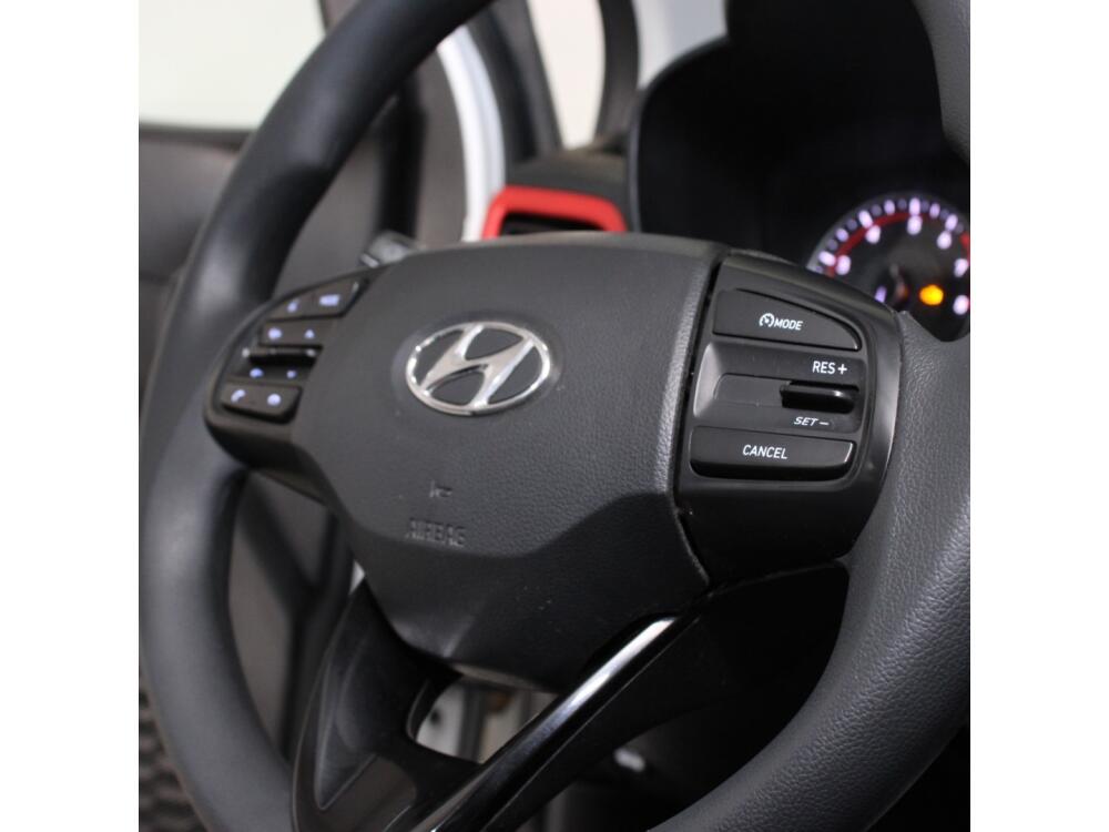 Hyundai HB20 X