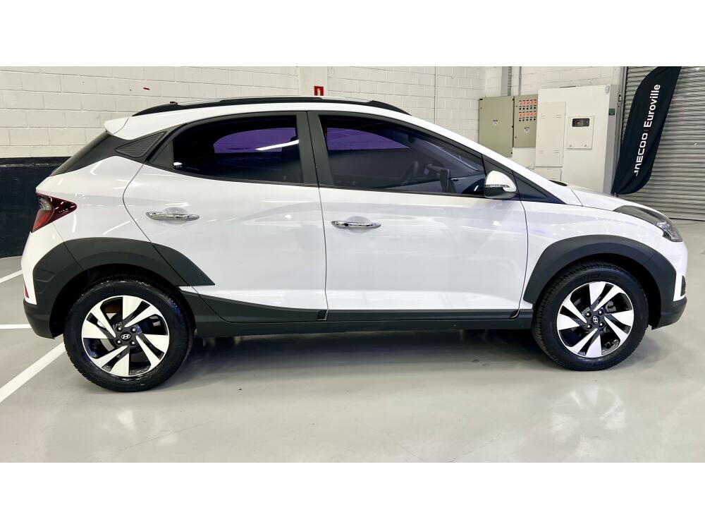 Hyundai HB20 X