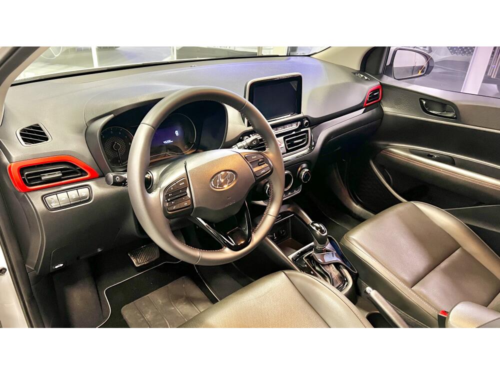 Hyundai HB20 X