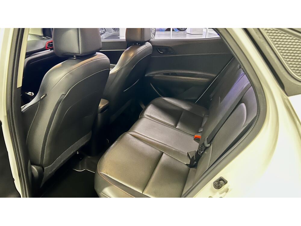 Hyundai HB20 X