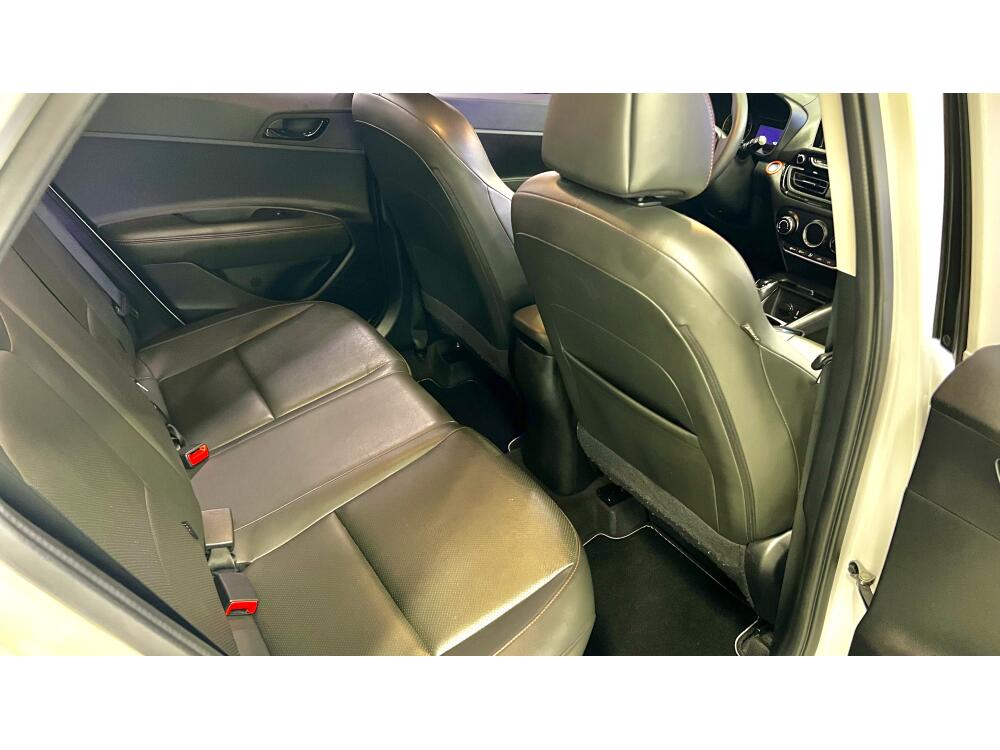 Hyundai HB20 X