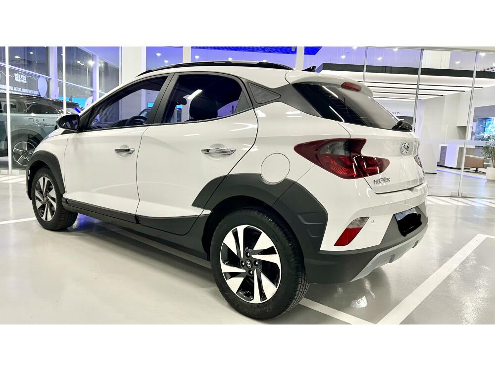 Hyundai HB20 X