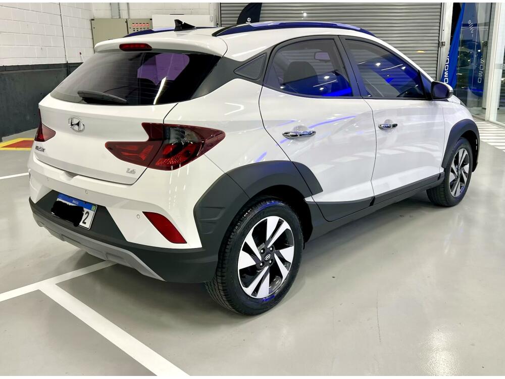 Hyundai HB20 X